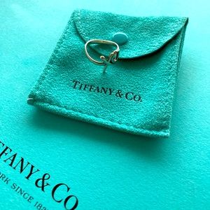 Tiffany & Co. - Paloma Picasso Sterling Silver “XO” Ring. Sz 4.5